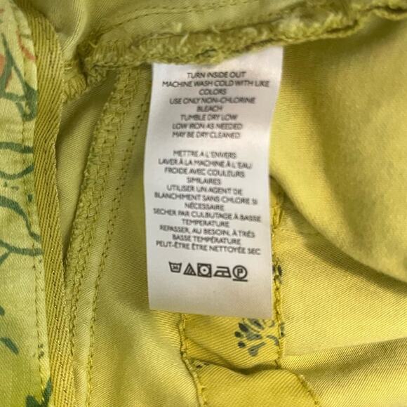 NWT Anthropologie Pilcro The Wanderer Low-Rise Pants Floral Light Green sz. 26 - Picture 14 of 16